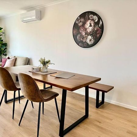 Henderson - 4-Bedrooms Home Auckland Zewnętrze zdjęcie